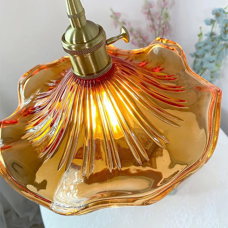 Trendy Hibiscus Flower Pendant Lamp - FlowerLite | Luvikno