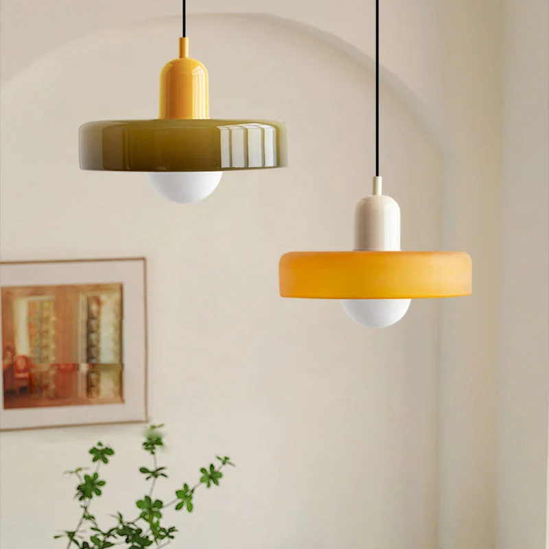 Farget glass pendellampe - BauLume | Luvikno