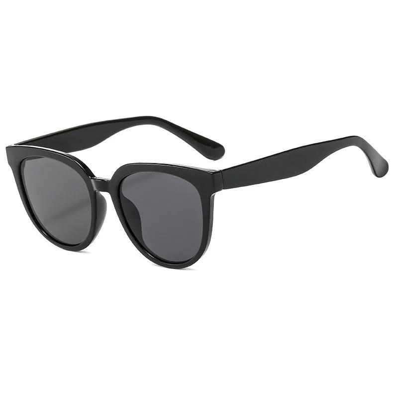 Dame solbriller med unikt cat-eye-design og polariserte glass Luvikno