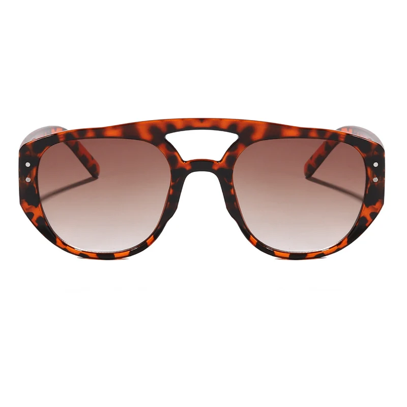 Dame oversized solbrille med moderne, strukturert ramme Luvikno