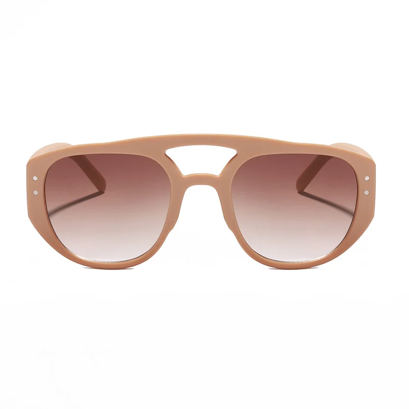 Dame oversized solbrille med moderne, strukturert ramme Luvikno