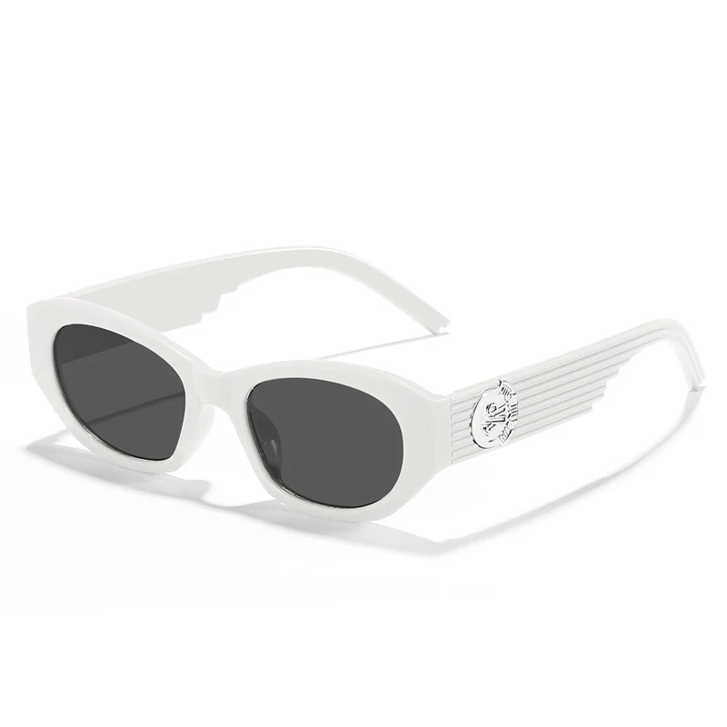 Dame Designer-solbrille i elegant transparent design Luvikno