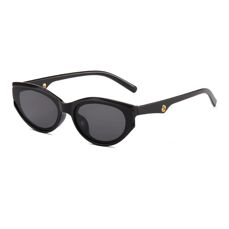 Dame Cat-Eye solbriller med gjennomsiktig, moderne design Luvikno