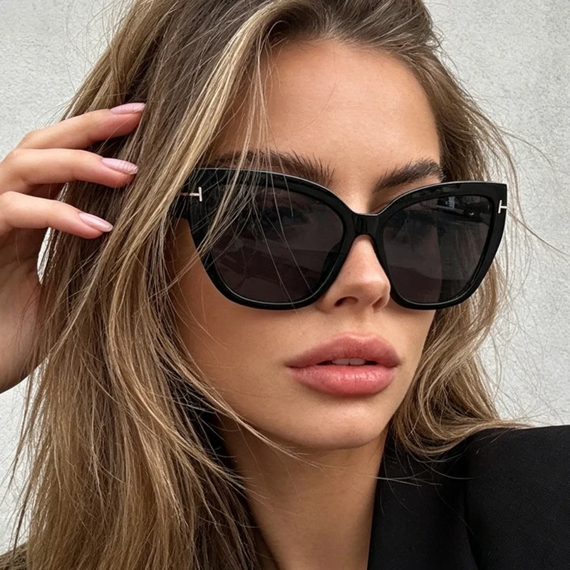 Dame Cat-Eye Solbriller med moteriktig strukturramme Luvikno