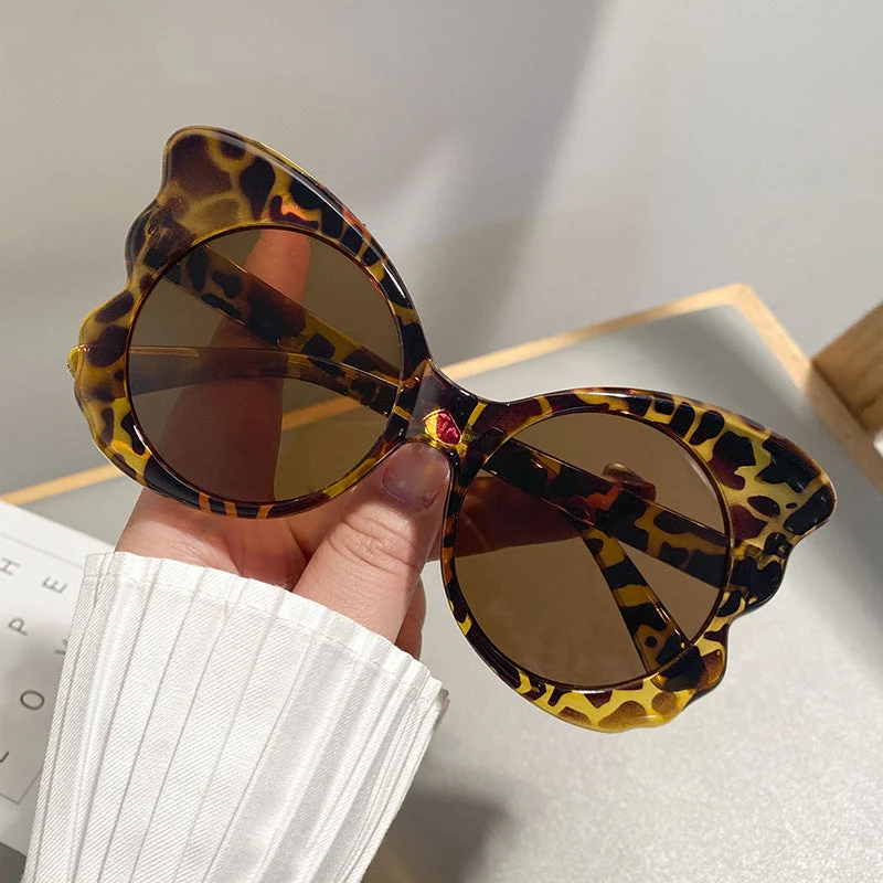 Dame Cat-Eye solbriller med unik rammeform og UV-beskyttelse Luvikno
