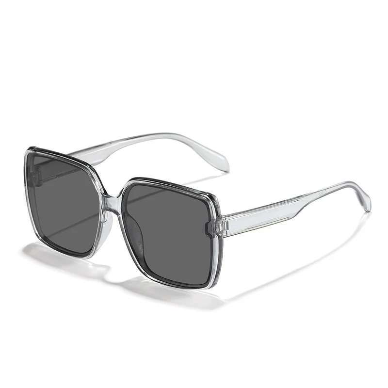 Dame oversized solbrille med moderne kvadratisk ramme og beskyttende glass Luvikno