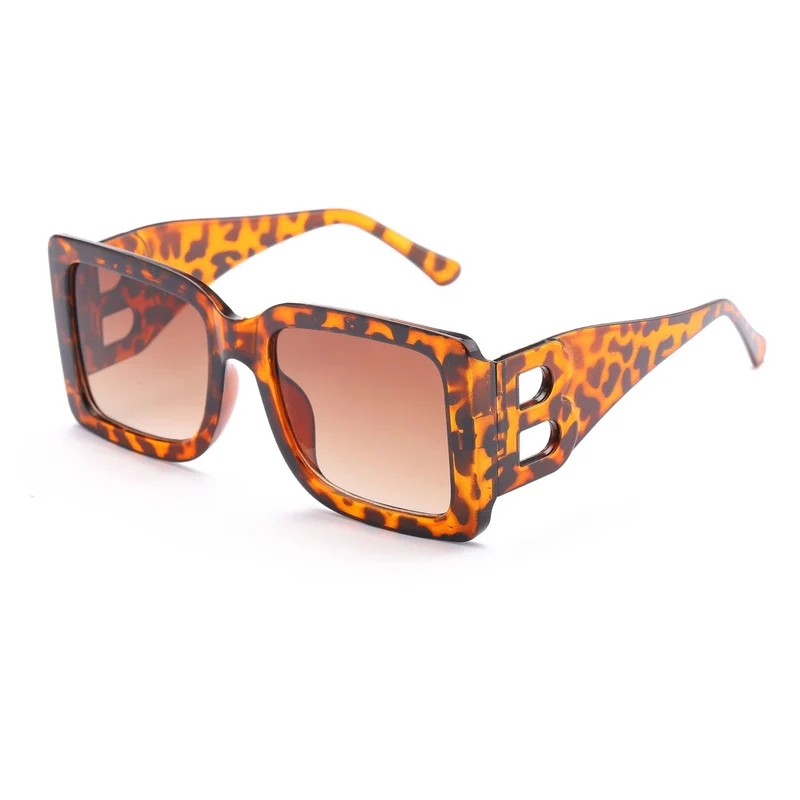 Dame oversized solbrille i elegant design Luvikno