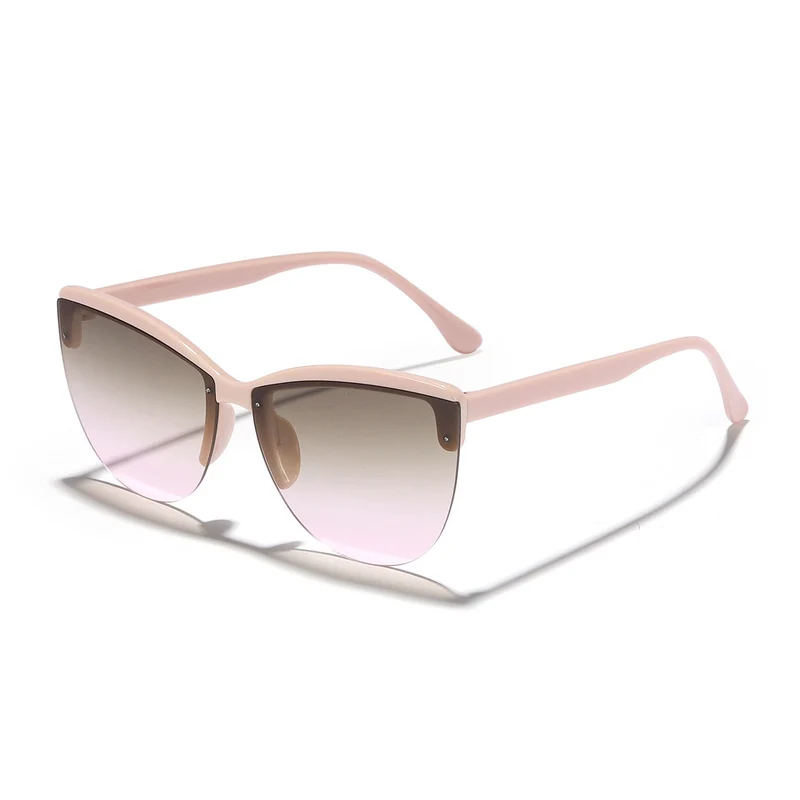 Dame moteriktig solbrille med høyverdig gradientdesign Luvikno