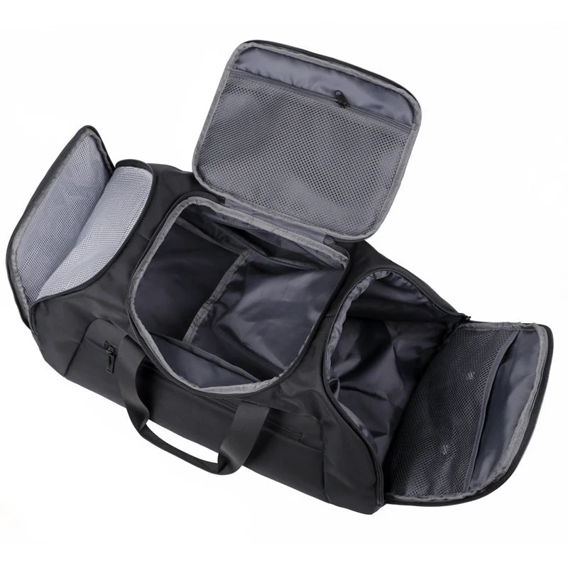 Men's sporty and spacious travel bag Luvikno
