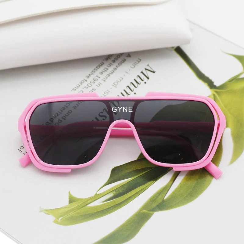 Dame Sporty solbrille med moderne design Luvikno