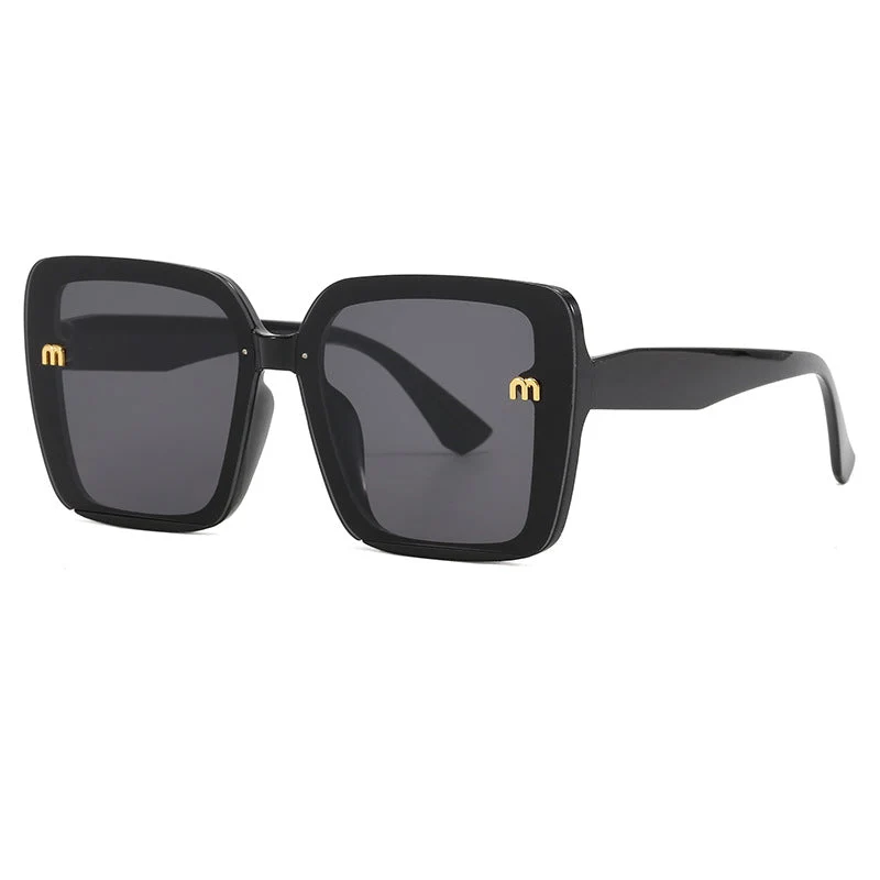 Dame oversized kvadratisk solbrille med elegant ramme Luvikno