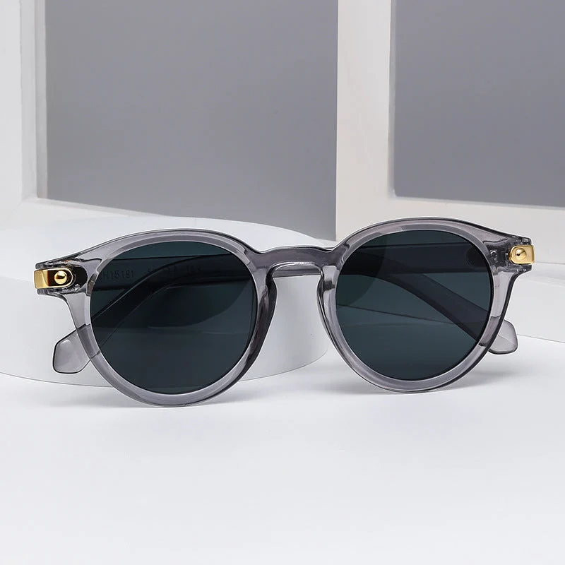 Dame moteriktig solbrille med transparent ramme og robuste glass Luvikno