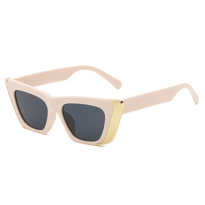 Dame moteriktig solbrille med firkantet ramme og luksuriøst fôr Luvikno