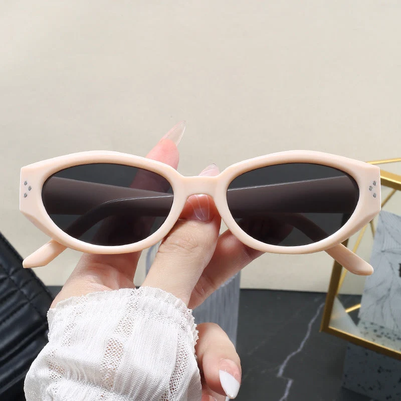 Dame moteriktig solbrille med dyremønster og stilfull ramme Luvikno