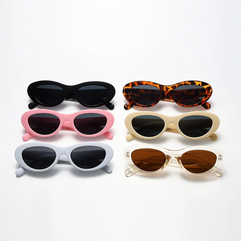 Dame moteriktig solbrille i elegant cat-eye stil Luvikno