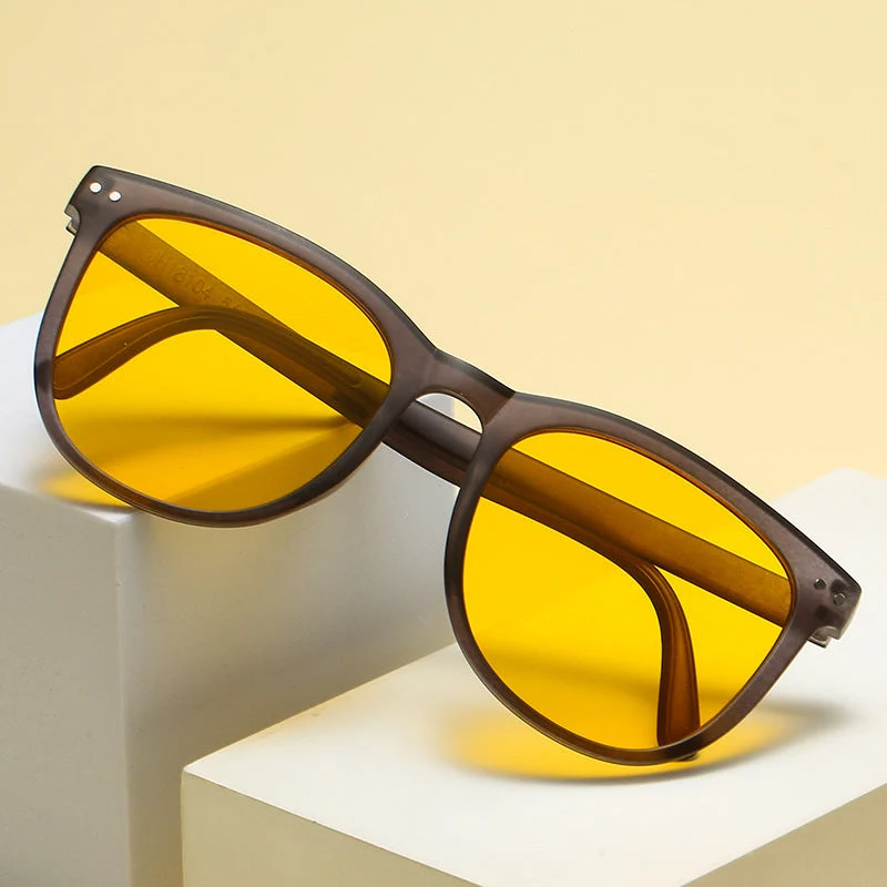 Dame Modische Skilpadde Solbrille med stilig Ramme Luvikno