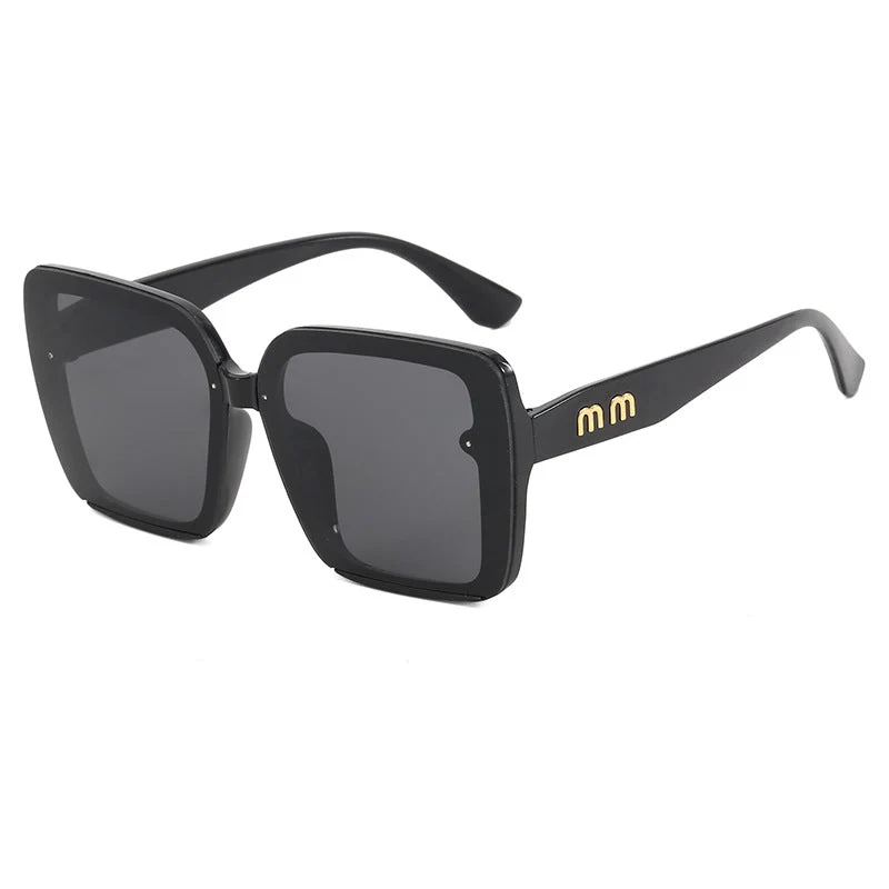 Dame moteriktig kvadratisk solbrille med gradientlinser Luvikno