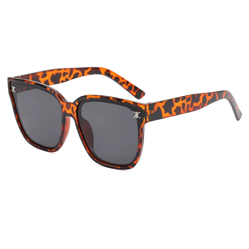 Dame moteriktig oversized solbrille med rhombiske glass Luvikno