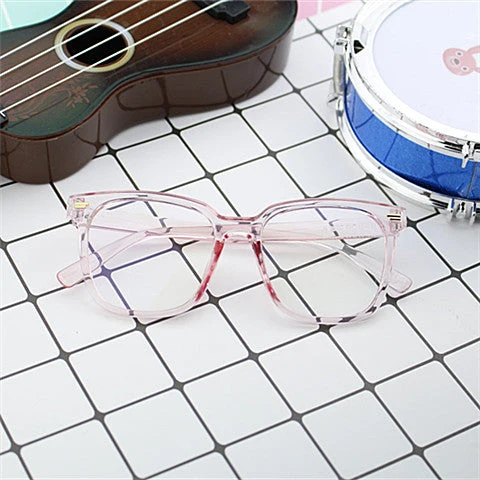 Dame moteriktig oversized solbrille med firkantet ramme og UV-beskyttelse Luvikno