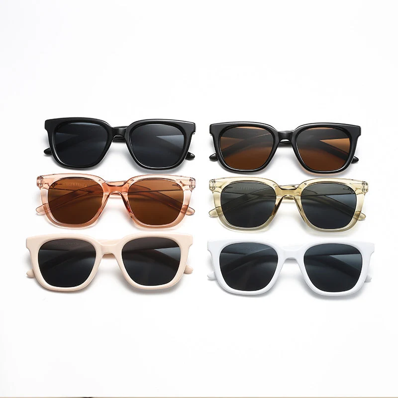 Dame moderne firkantet solbrille med stilfull ramme Luvikno