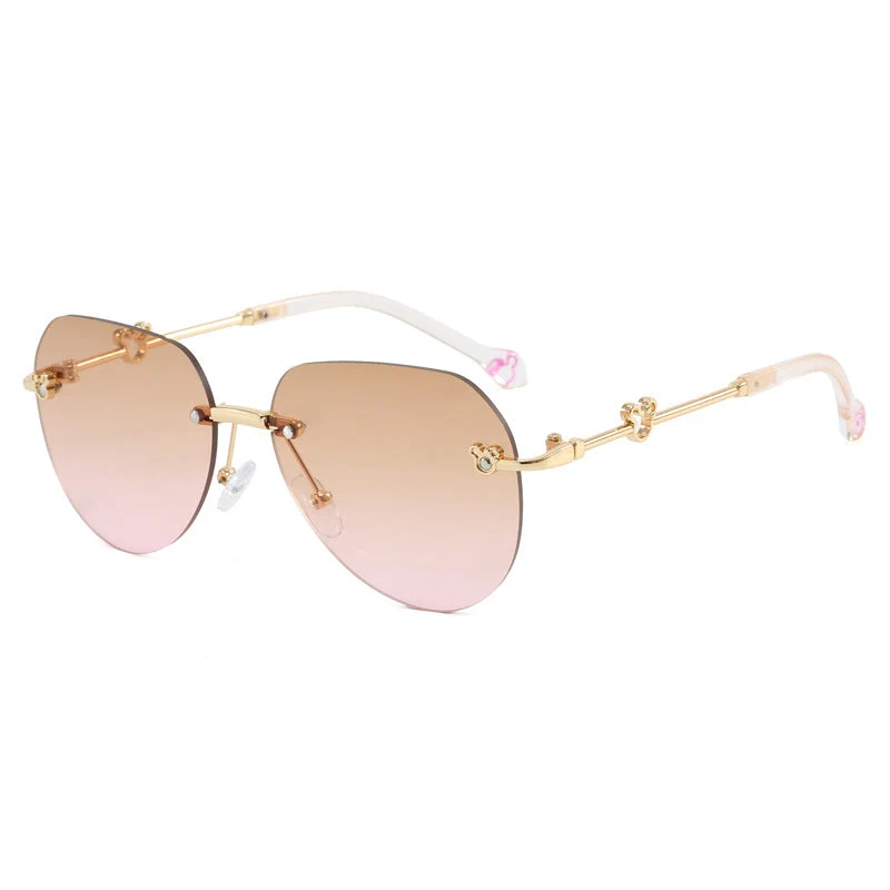Dame lett geometrisk solbrille med unik ramme og speilede glass Luvikno