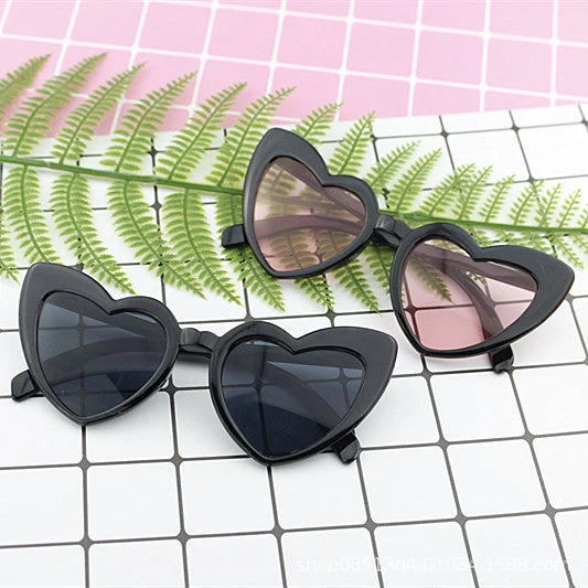 Dame hjerteformet solbrille med høykvalitets UV-beskyttelse og stillegant design Luvikno
