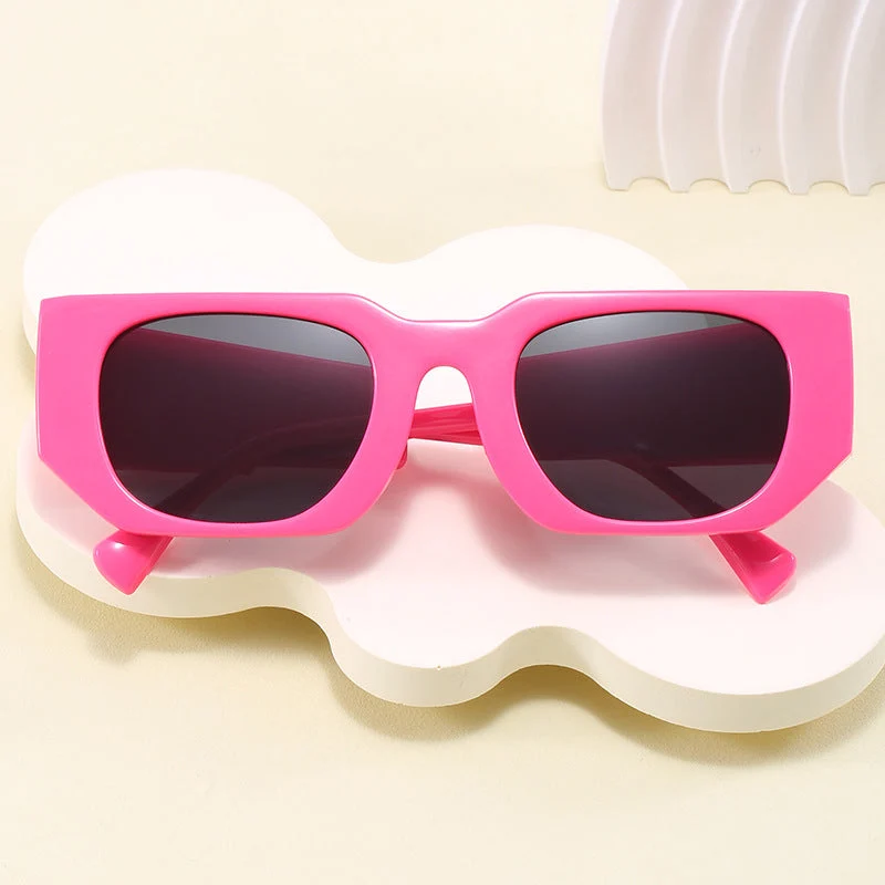 Dame geometrisk oversized solbrille med bredt design Luvikno