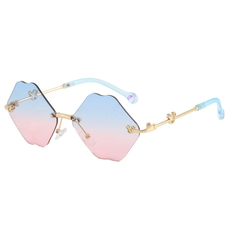 Dame geometrisk oversized solbrille med detaljerte, luksuriøse rammer Luvikno