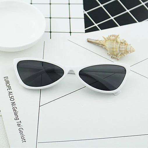 Damer geometrisk designer solbrille i moderne stil Luvikno