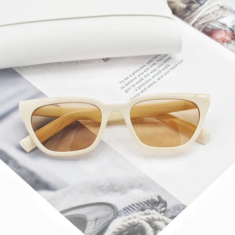 Damer geometrisk designer solbrille i moderne stil Luvikno