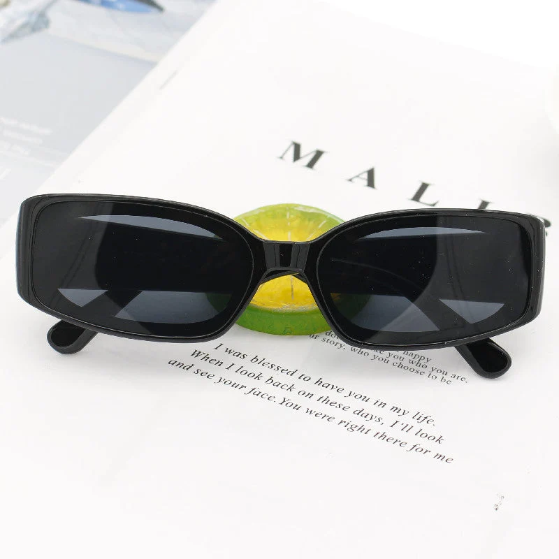 Damer eksklusiv oversized solbrille i moderne design Luvikno
