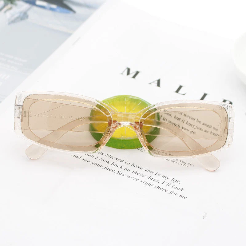 Damer eksklusiv oversized solbrille i moderne design Luvikno