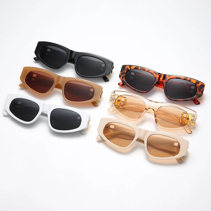 Dame Designer-solbrille med luksuriøse rammedetaljer Luvikno