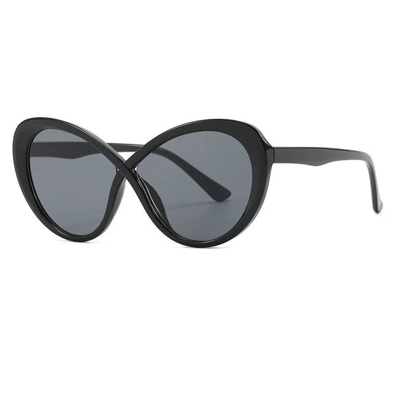 Dame Cat-Eye solbriller med speilfolierte glass Luvikno