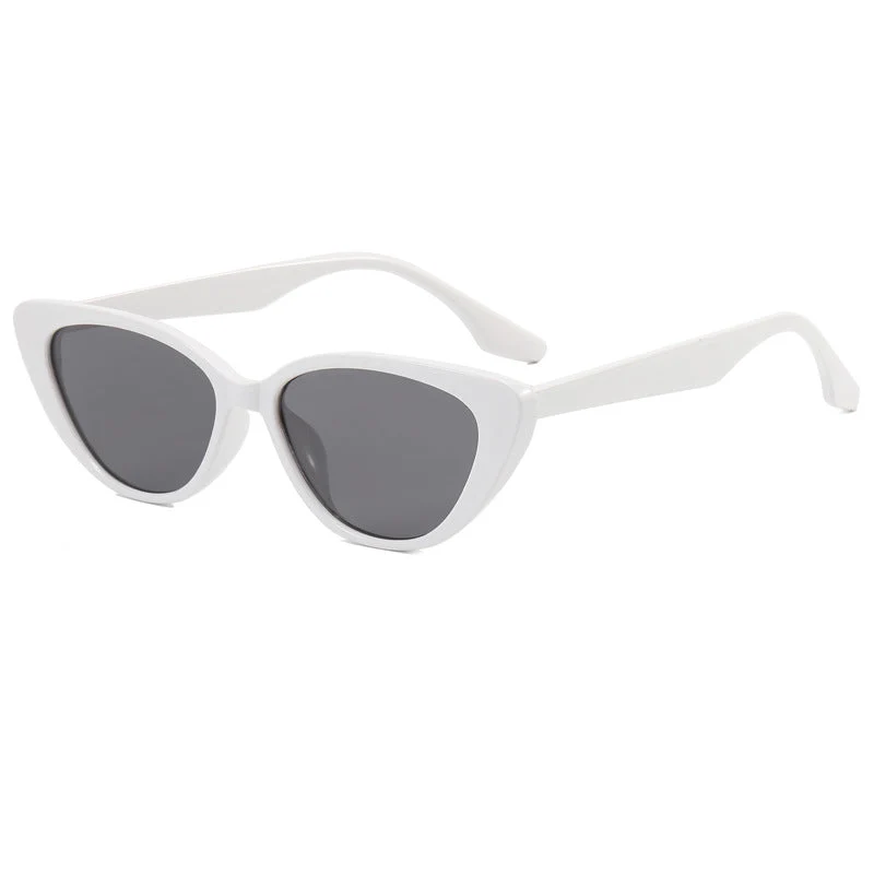 Dame Kattøye Solbrille med moderne ramme Luvikno