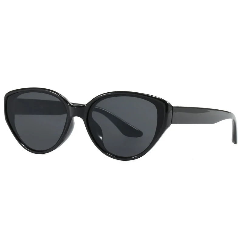 Dame Cat-Eye solbriller med moderne design Luvikno