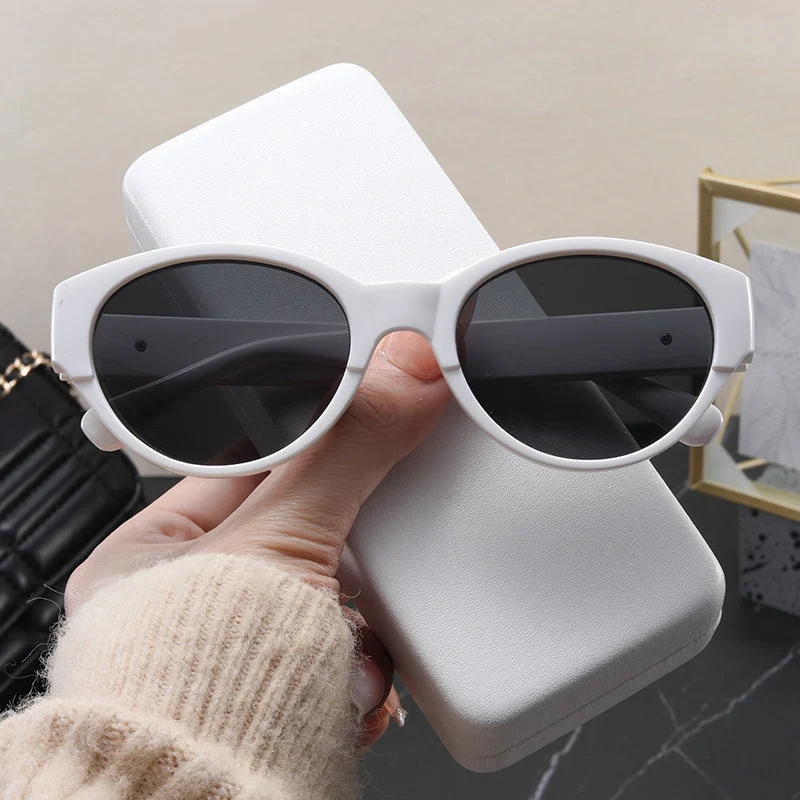 Dame Cat-Eye solbriller med eksotisk design og robust ramme Luvikno