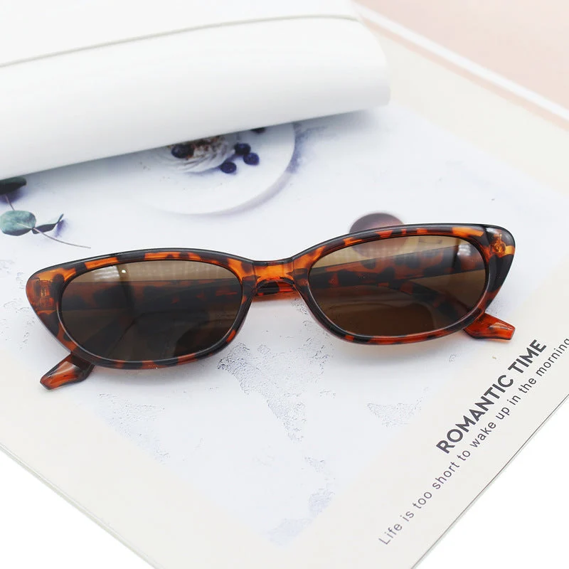 Dame Cat-Eye solbriller med eksklusiv design Luvikno