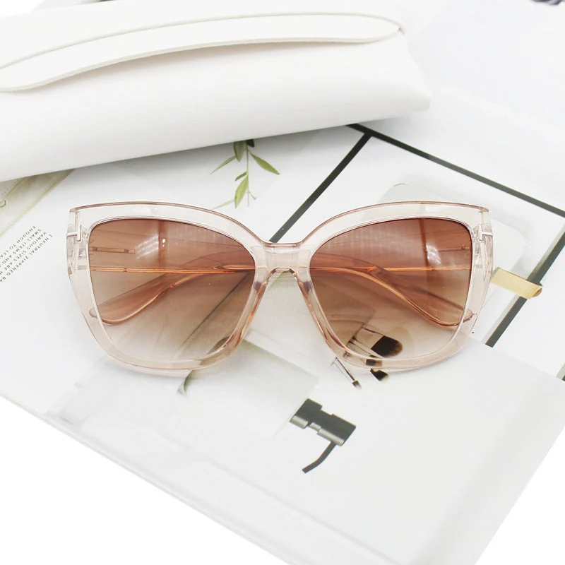 Dame Cat-Eye solbriller med elegante aksenter Luvikno