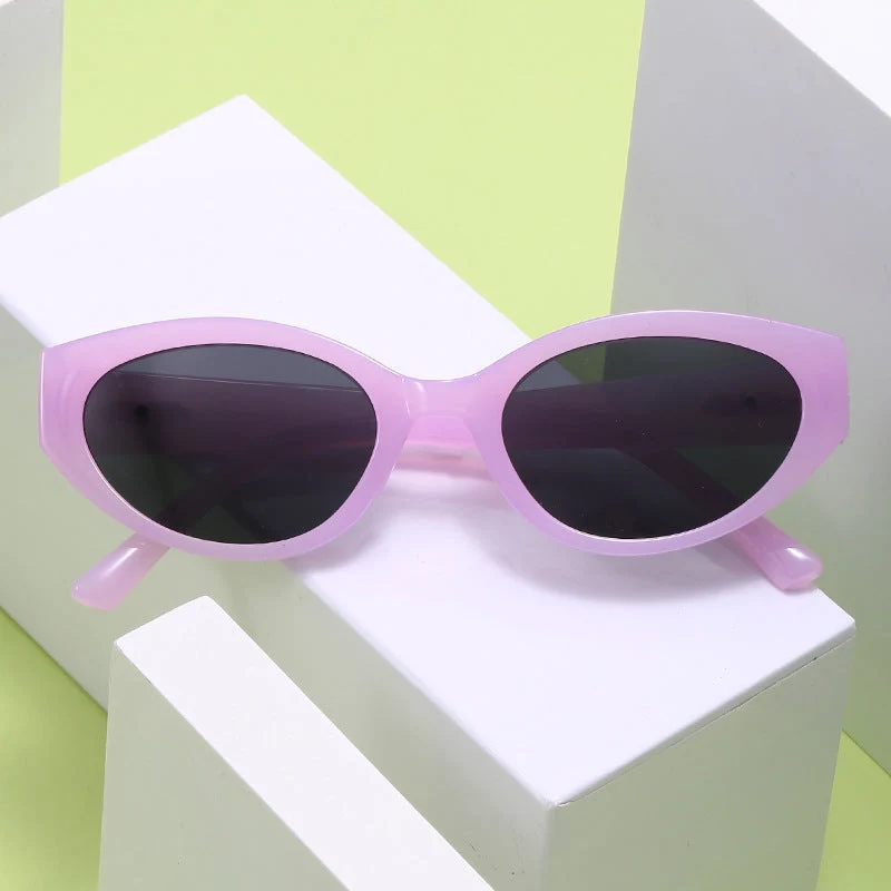 Dame Cat-Eye solbriller med elegant plastinnramming Luvikno
