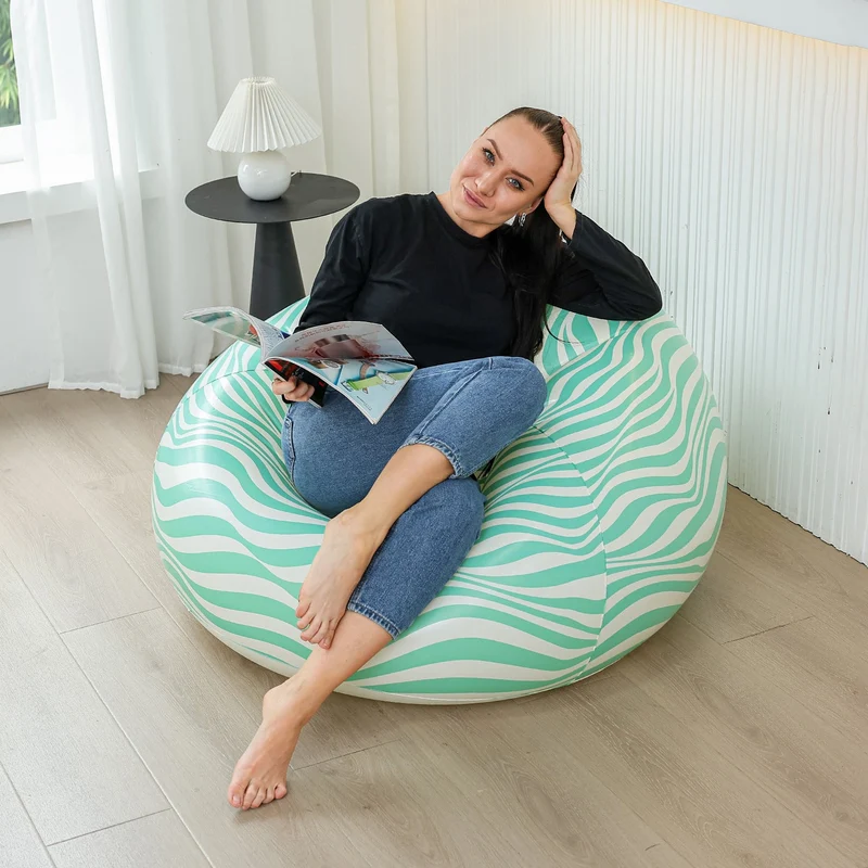 Kvinnelig ergonomisk sitteplass med fargerik design Luvikno