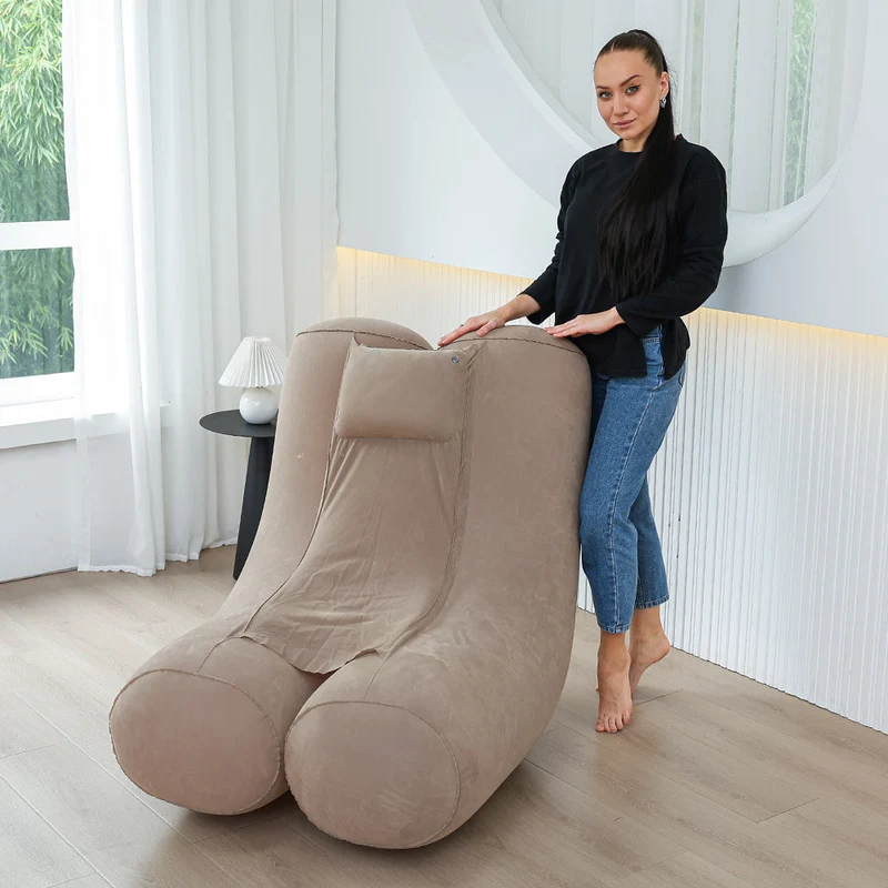 Kvinnens ergonomiske oppblåsbare avslapningsstol med hodepute Luvikno