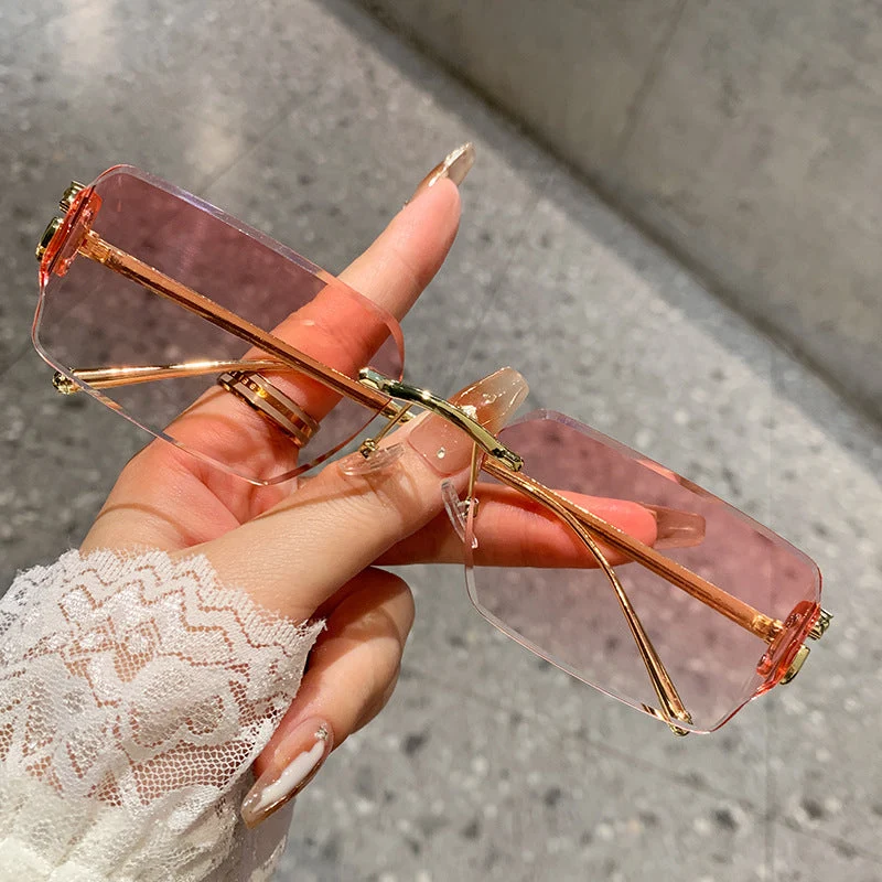 Dame oversized solbrille med høykvalitets metallramme og polariserte linser Luvikno