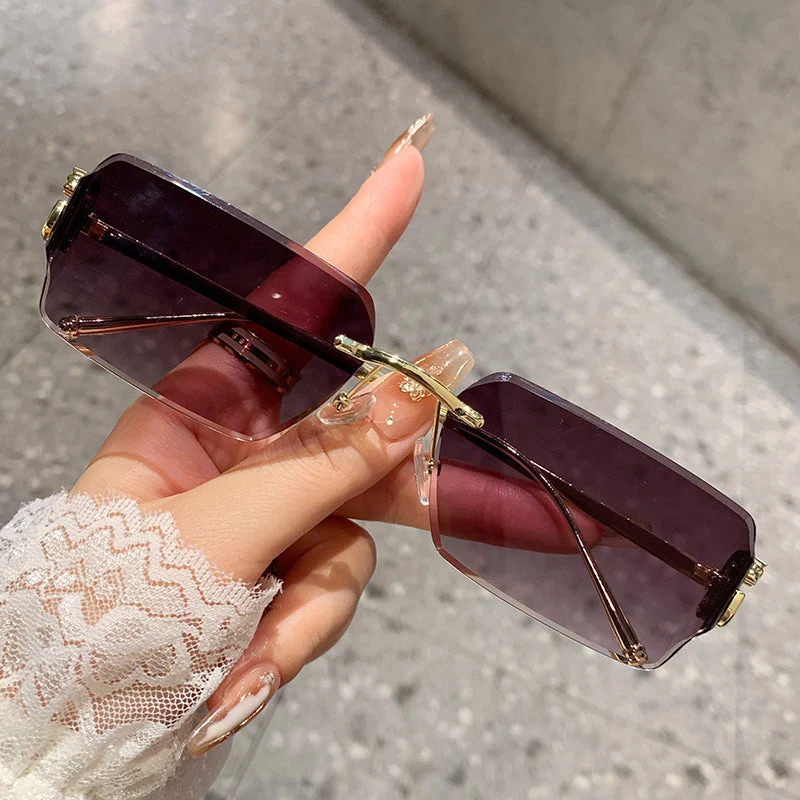 Dame oversized solbrille med høykvalitets metallramme og polariserte linser Luvikno