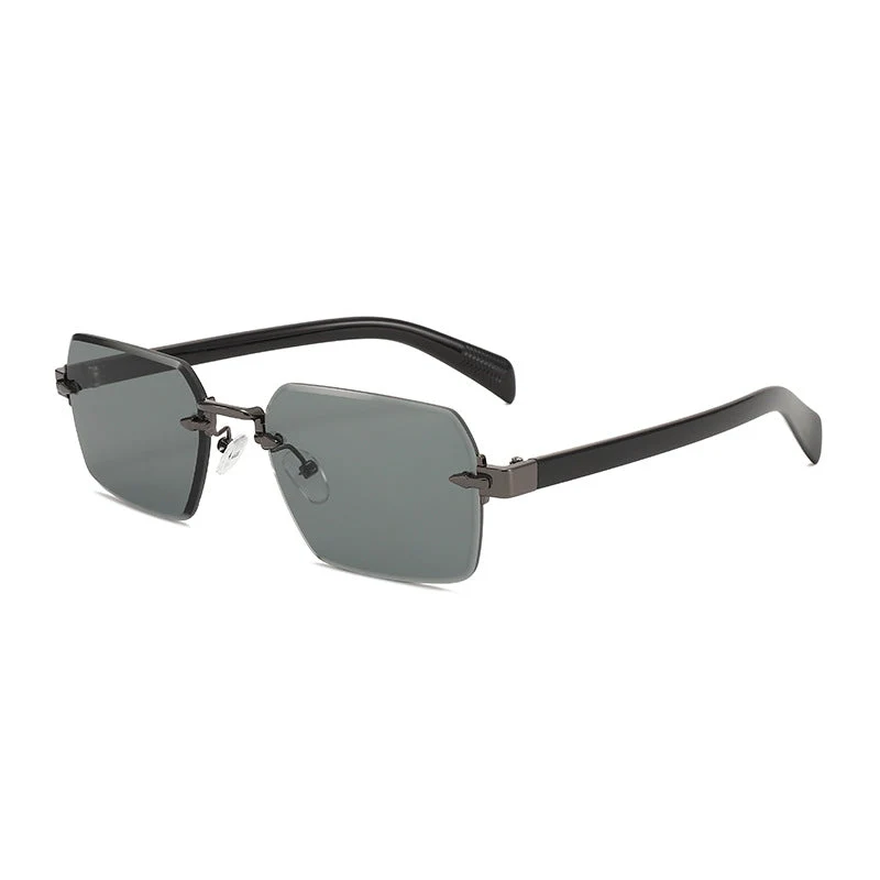 Dame moteriktig solbrille med firkantet ramme og gradientlinser Luvikno
