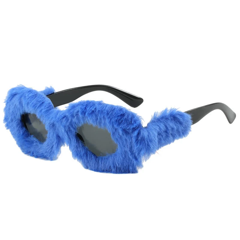 Dame moteriktig solbrille i trendy fleece-design Luvikno