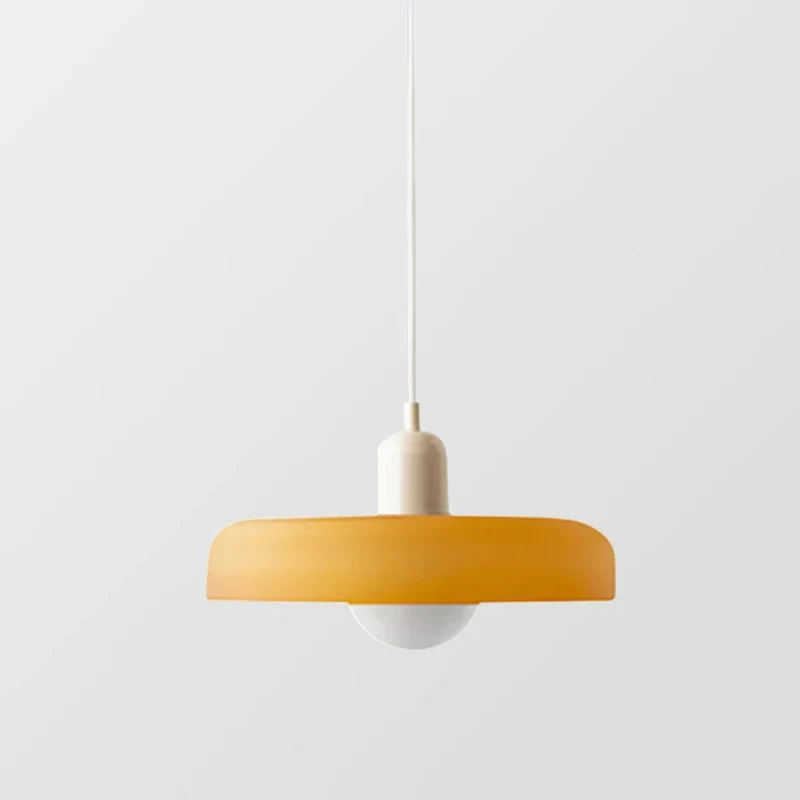 NORDICGLASS TAKHENGENDE LAMPE - ELEGANT SKANDINAVISK BELYSNING FOR ALLE ROM | Luvikno