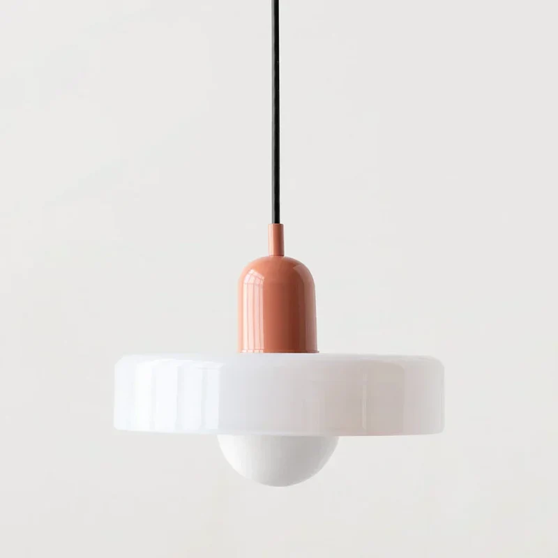 NORDICGLASS TAKHENGENDE LAMPE - ELEGANT SKANDINAVISK BELYSNING FOR ALLE ROM | Luvikno