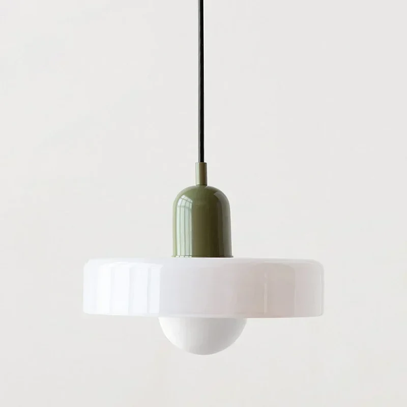 NORDICGLASS TAKHENGENDE LAMPE - ELEGANT SKANDINAVISK BELYSNING FOR ALLE ROM | Luvikno