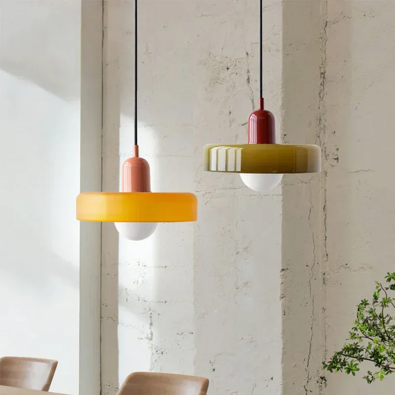 NORDICGLASS TAKHENGENDE LAMPE - ELEGANT SKANDINAVISK BELYSNING FOR ALLE ROM | Luvikno